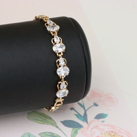 "Elegant Rose Gold Plated Bracelet with Oval and Teardrop Stones, XPBL0908 - Picture 7 of 12
